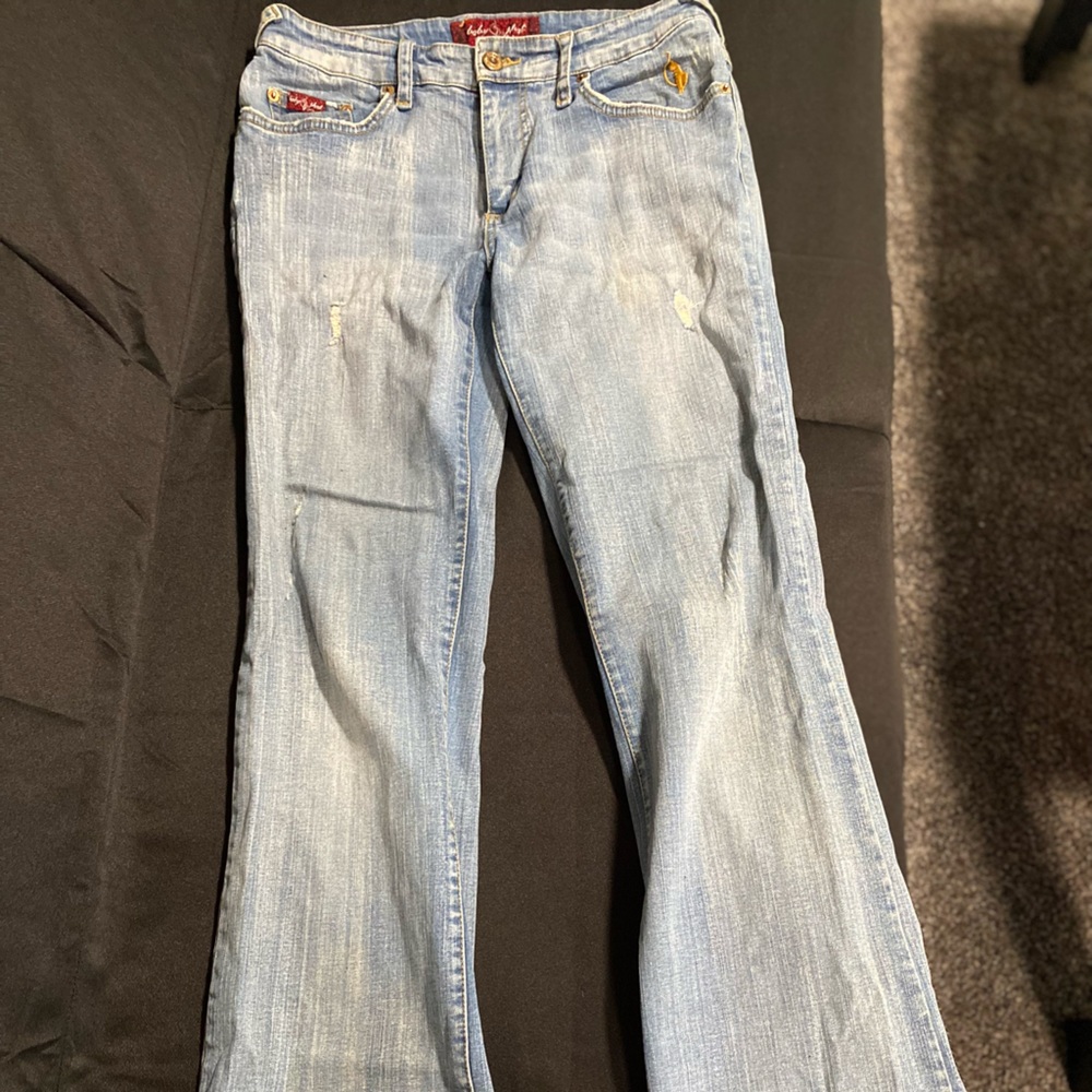 Women jeans